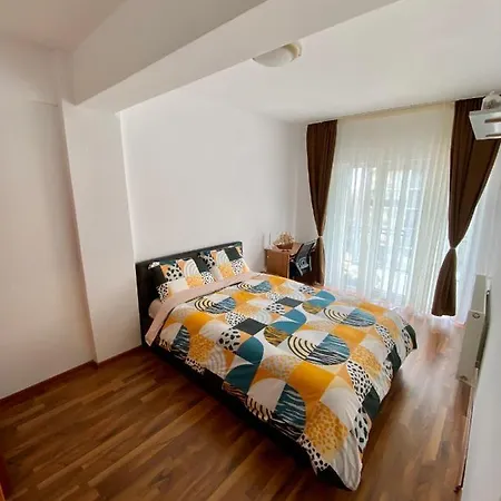 Cozy 2 Bedroom Private Parking * Kolozsvár